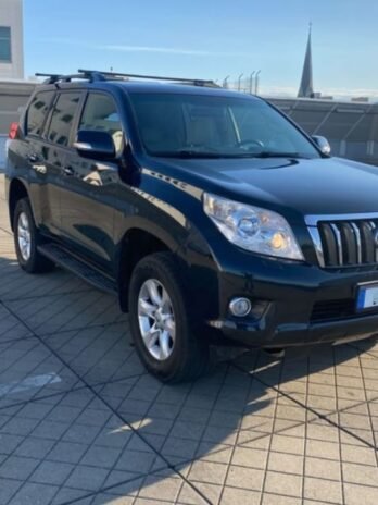 TOYOTA LAND CRUISER
