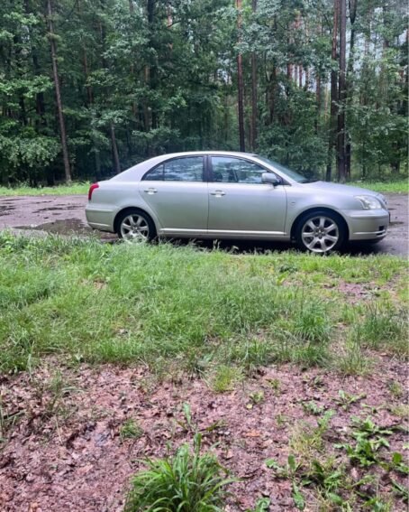 TOYOTA AVENSIS – Image 3