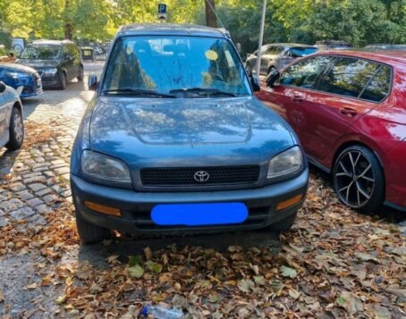 TOYOTA RAV4