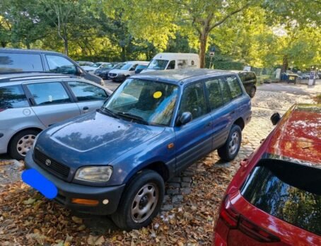 TOYOTA RAV4 – Image 7