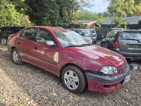 TOYOTA AVENSIS – Image 2