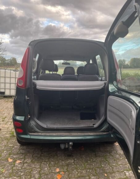 TOYOTA YARIS – Image 4