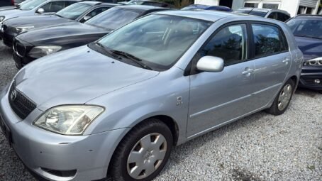 TOYOTA COROLLA
