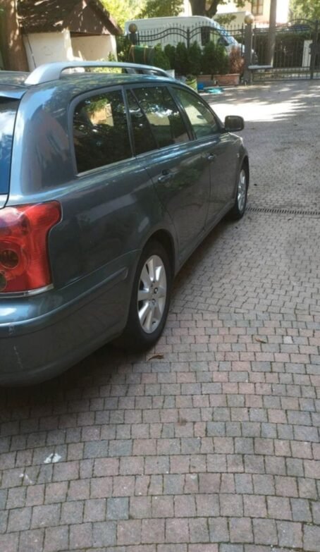 TOYOTA AVENSIS – Image 5